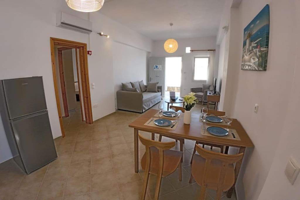 1Path Wave Mykonos Super Paradise Beach House Mykonos Town Bagian luar foto